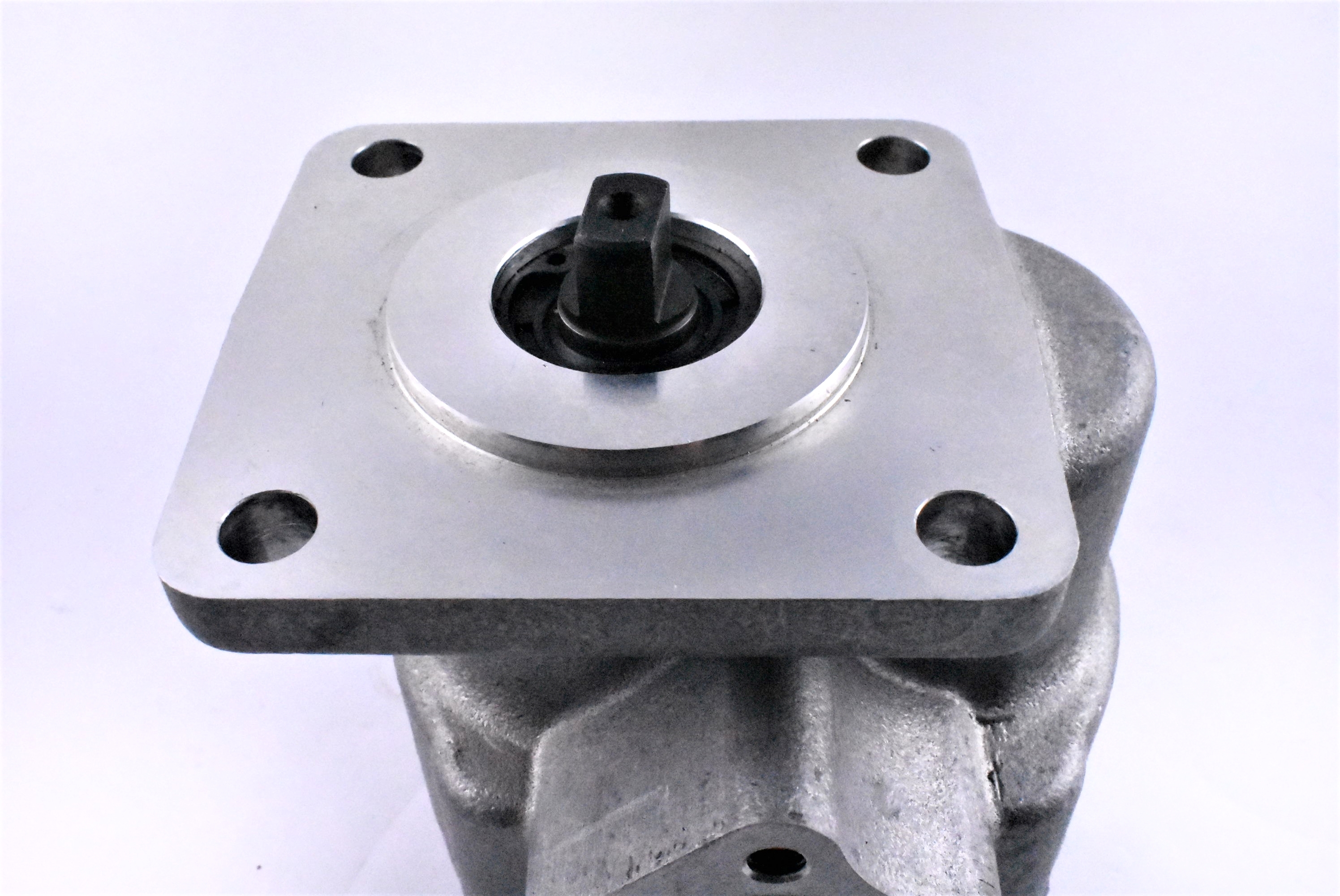 Hydraulické čerpadlo Iseki TU1600