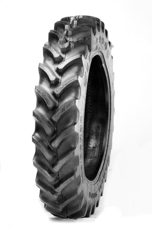 Pneumatika 380/90 R 54