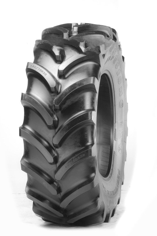Pneumatika  420/70  R 24