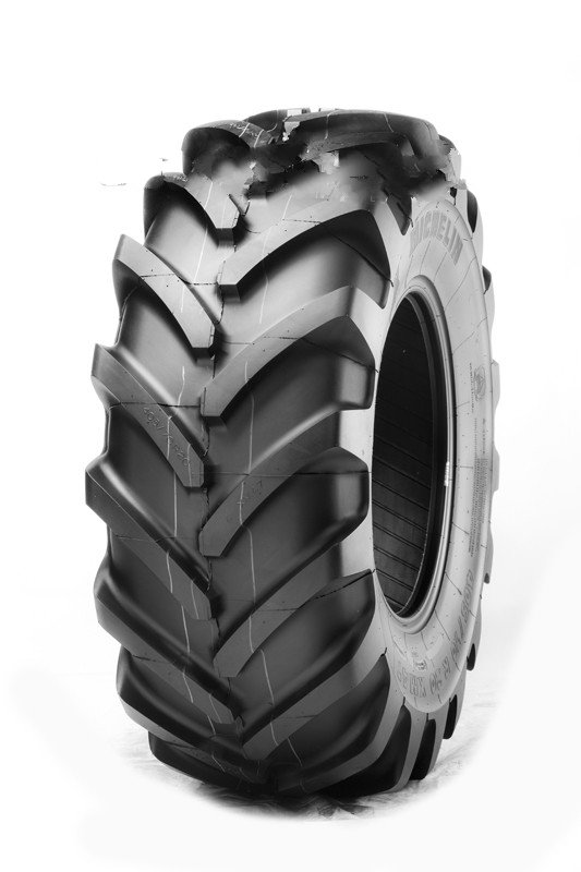 Pneumatika  445/70  R 24