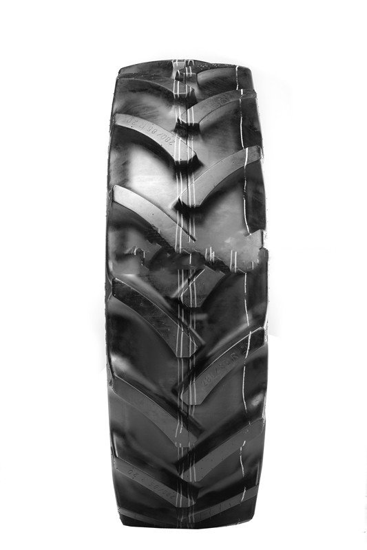 Pneumatika  340/85  R 24